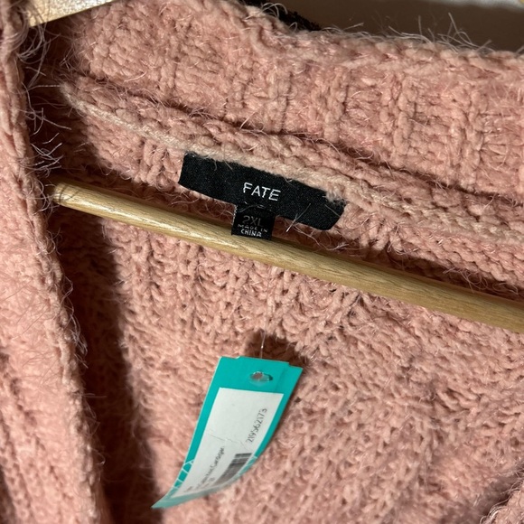 NEW Fate Light Pink Cable Knit Sweater with Pockets, So Soft, Women’s 2X - Picture 4 of 12